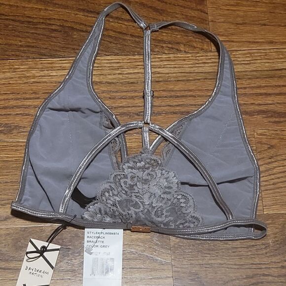 Dolls Kill x Daydream Nation Racerback Lace Bralette Grey Small - Picture 4 of 4